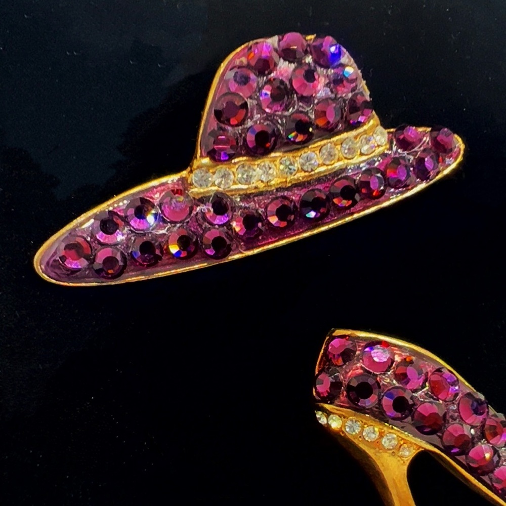 Vintage Set Bejeweled Amethyst Rhinestone Ladies Hat & Shoe Brooch/Pins - Picture 4 of 7